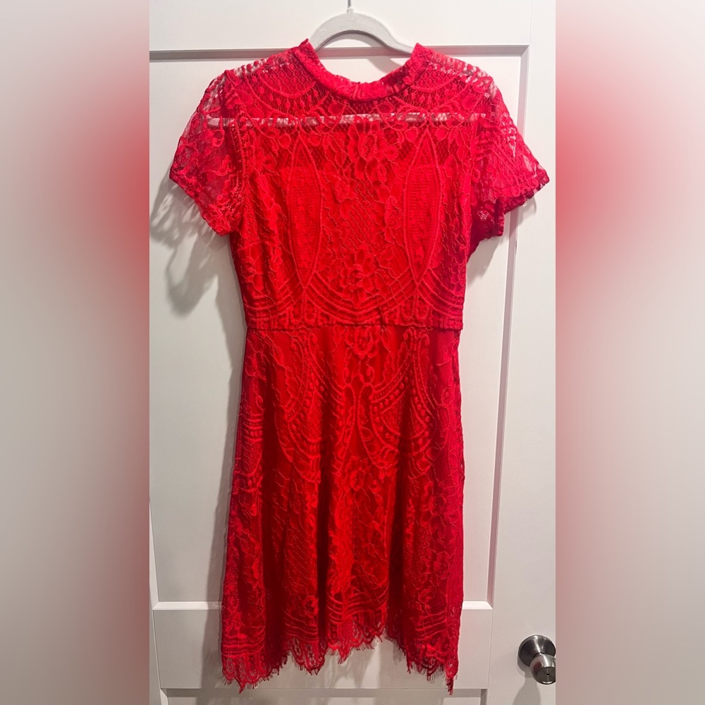 Valentine’s Day Red Lace Dress - M